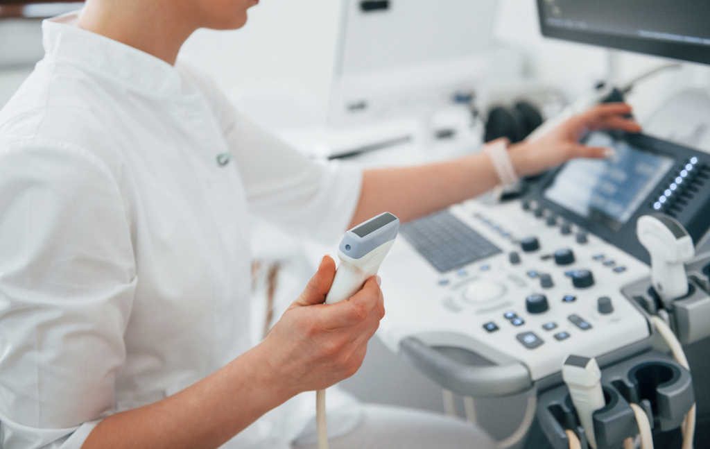 professional-female-clinic-worker-white-coat-is-indoors-cabinet 1.jpg professional-female-clinic-worker-white-coat-is-indoors-cabinet 1.jpg